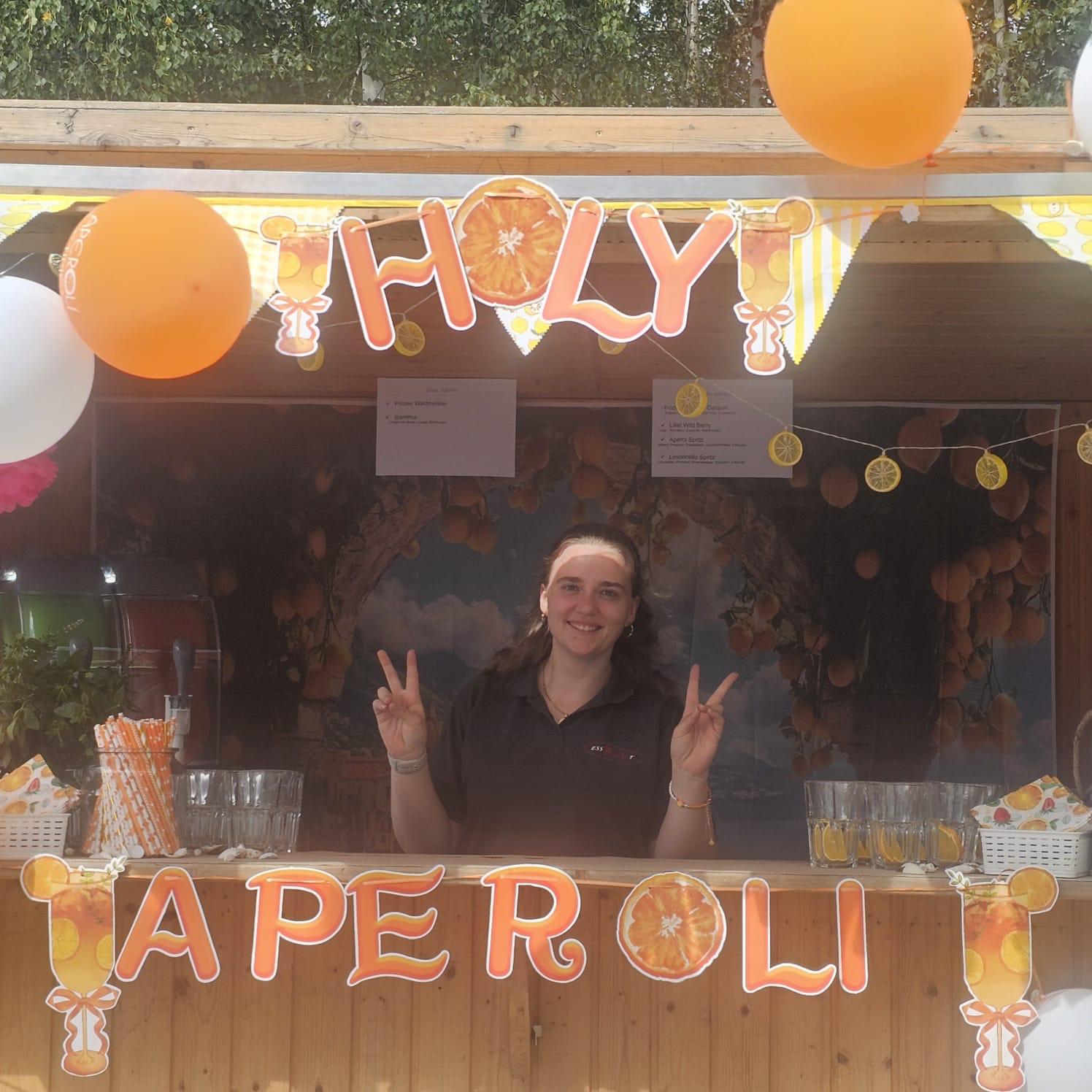 Holy Aperoli Bar Team essBAr Catering